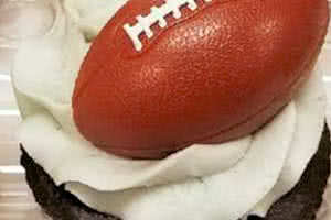 Football Cupcakes