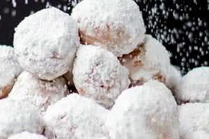 Powdered Donut Holes