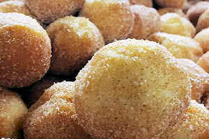 Cinnamon Sugar Donut Holes